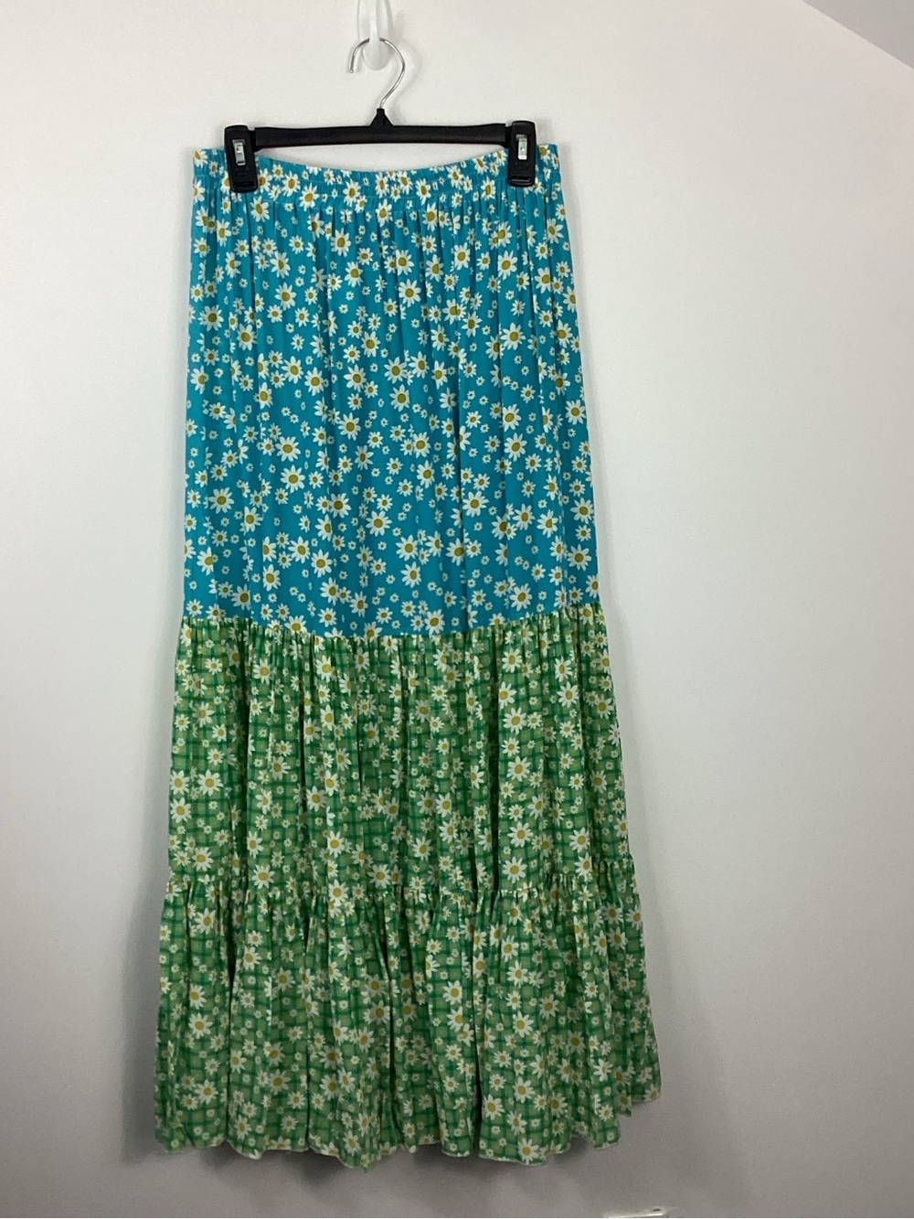 Happy Sheep Silk Tiered Daisy Skirt